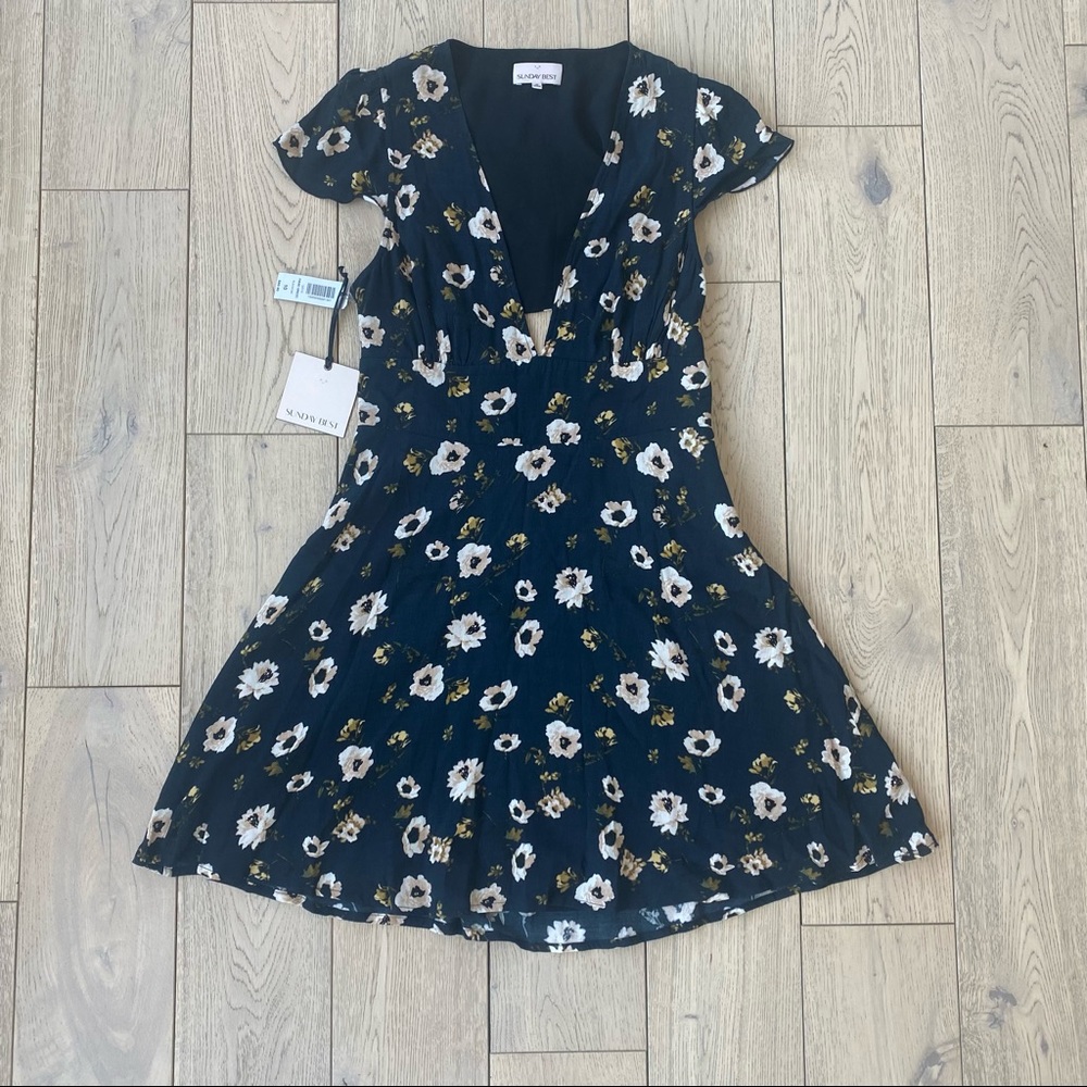 Aritiza Sunday Best Rand Dress *New With Tags!*